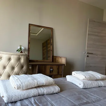 Sea Breeze アパート ブルガス